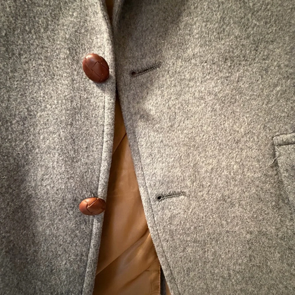 Vintage Wallachs Men's 100%‎ Camel Hair Gray Notch Lapel Wool Blazer